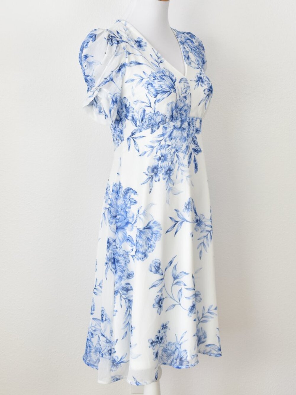 Calvin Klein Floral Chiffon A-Line Dress - 2 - Picture 4 of 11